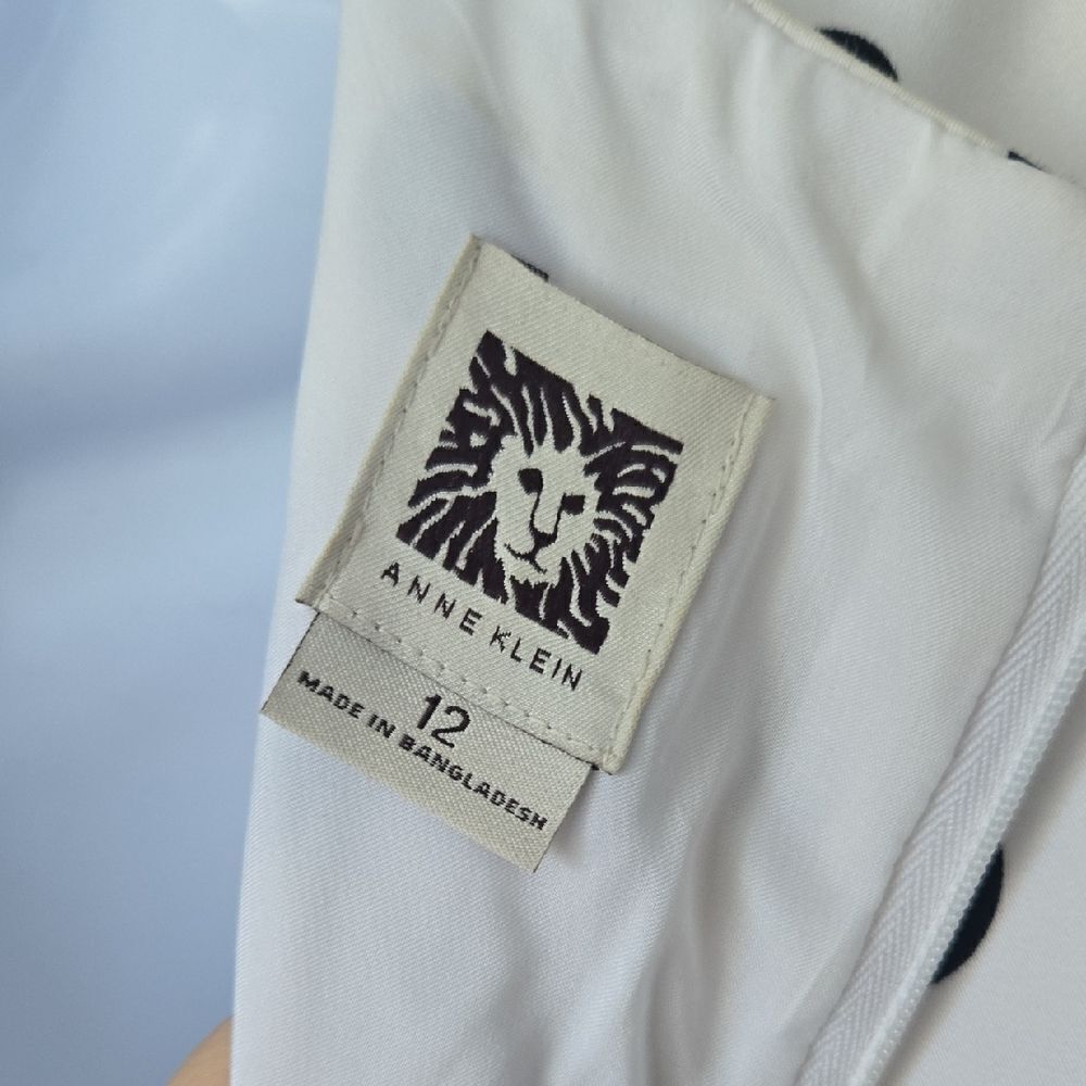 Anne Klein Black and White Sleeveless Sheath Mini Dress - Picture 2 of 4